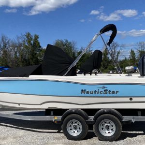 2021 Nauticstar 211 Hybrid